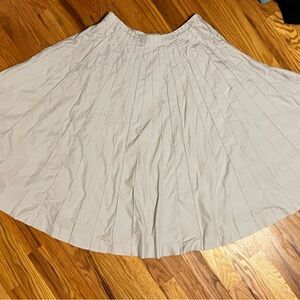 Banana Republic Size 8 Pleated Tan Cotton Lined Skirt. Hippie love. NWOT.